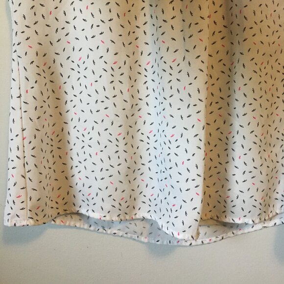 Flutter Cap Sleeve Party Cake Sprinkle Pleated Blouse - Picture 5 of 16